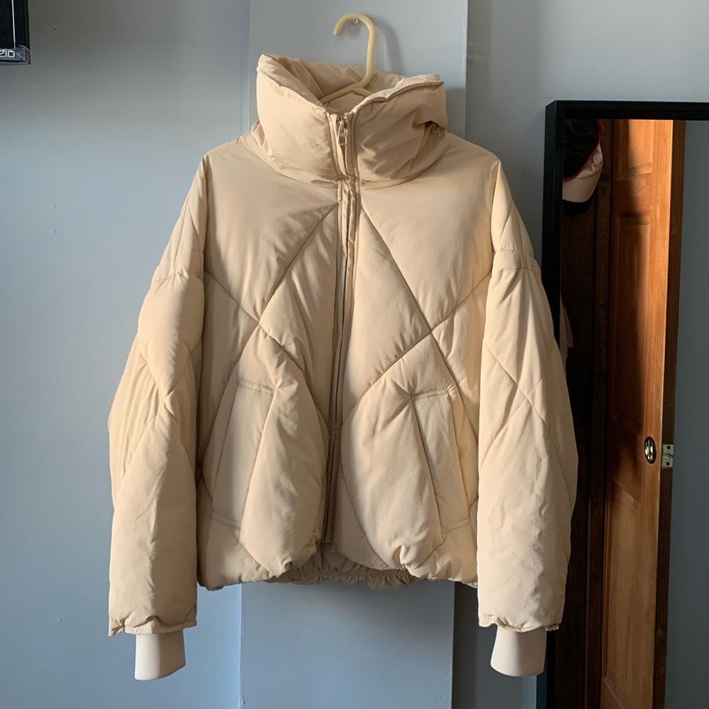 Zara cream puffer jacket